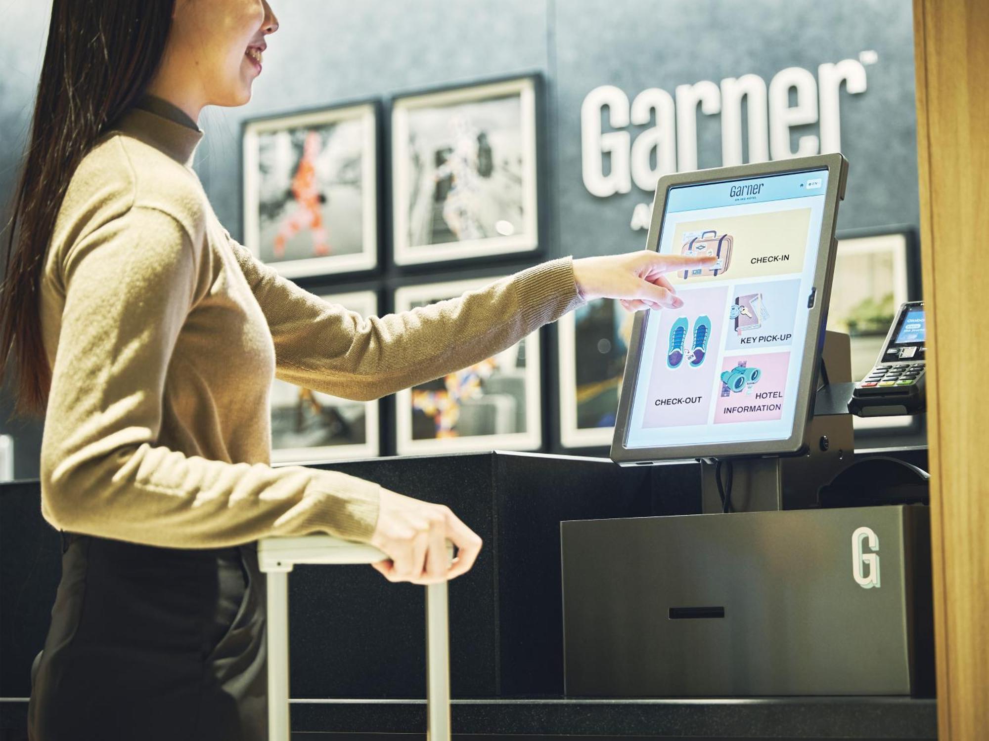 Garner Hotel Osaka Honmachi Station By Ihg Экстерьер фото