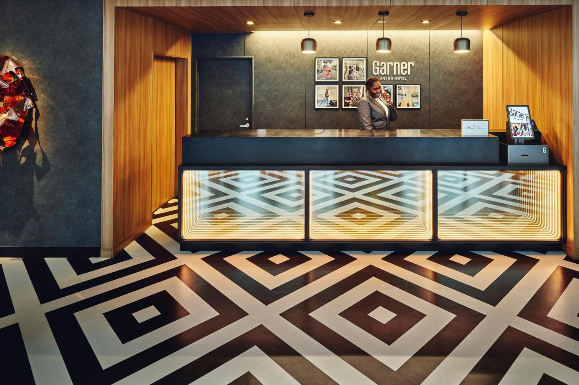 Garner Hotel Osaka Honmachi Station By Ihg Экстерьер фото