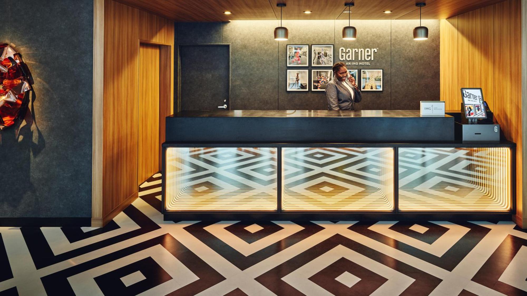 Garner Hotel Osaka Honmachi Station By Ihg Экстерьер фото
